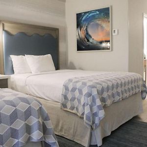 Queen Room Two Queen Beds Disability Access or Non-Smoking